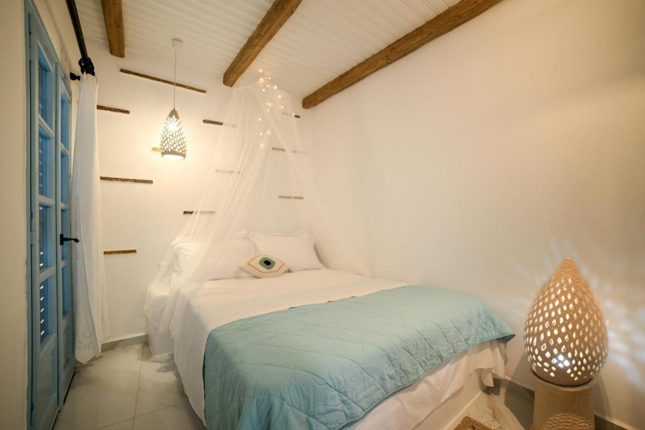 Sunset Suite Elena Ioulis Bagian luar foto